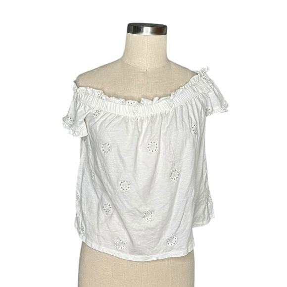THREE DOTS Anthropologie Off Shoulder White Embroidered Blouse Women's Size Med - Picture 2 of 8